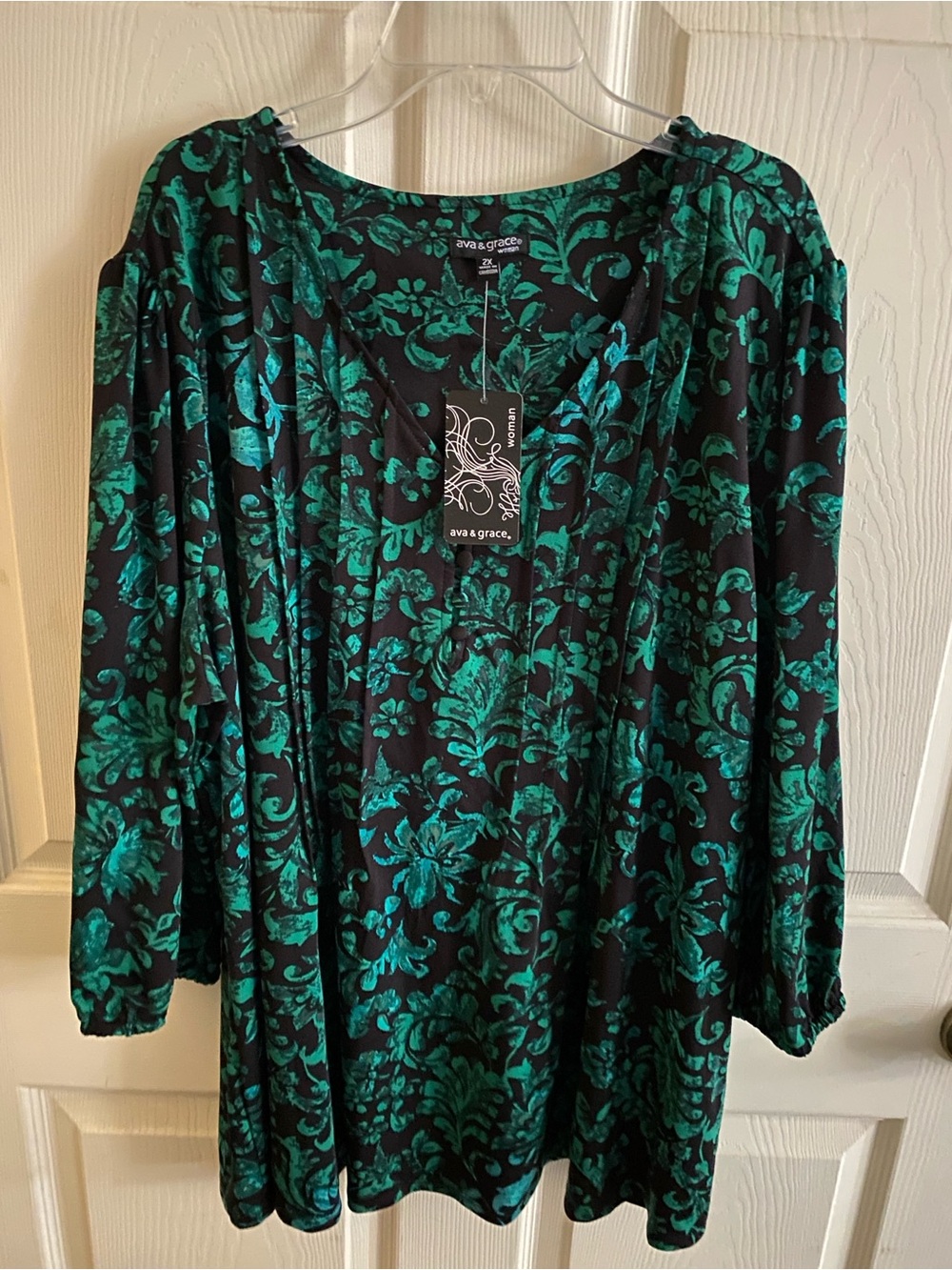 Ava & Grace Black Top with Emerald Floral Print